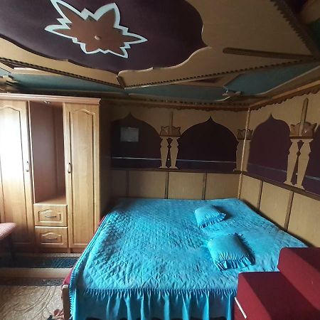 Kатруся Hotel Jaremcse Kültér fotó