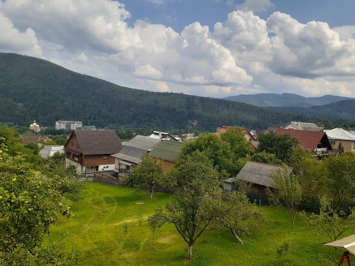 Kатруся Hotel Jaremcse Kültér fotó